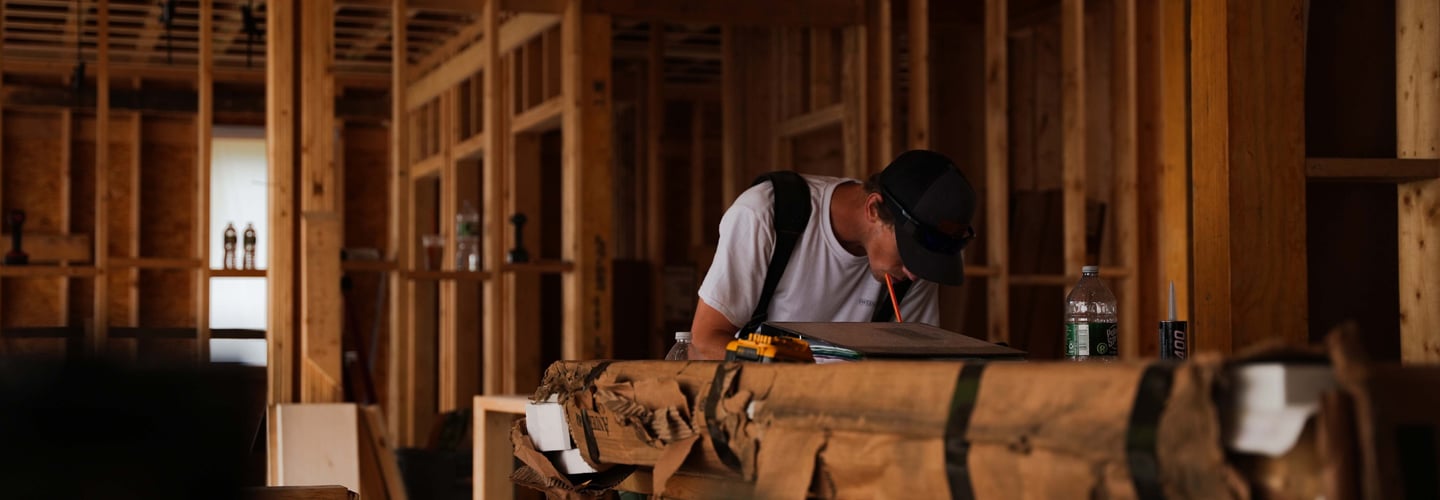 Certified Contractor working on a new construction home