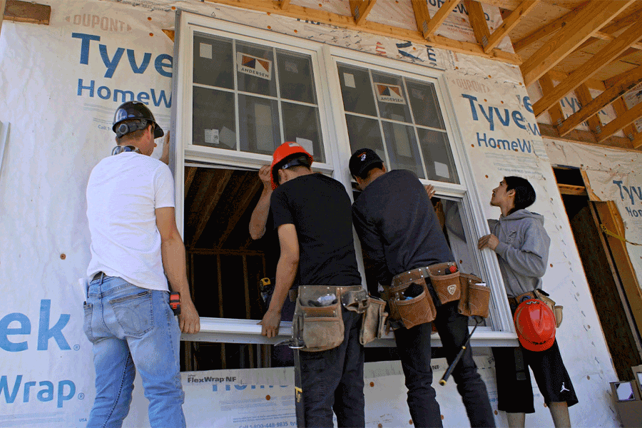 An exciting program in Illinois is giving high school students hands-on experience