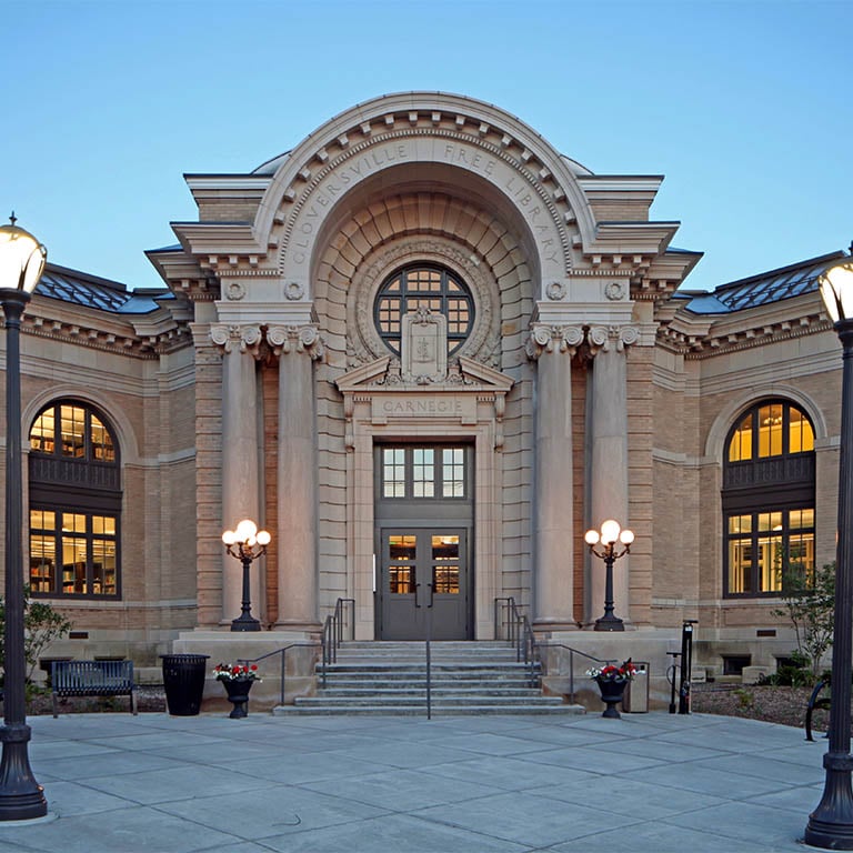 Gloversville Public Library